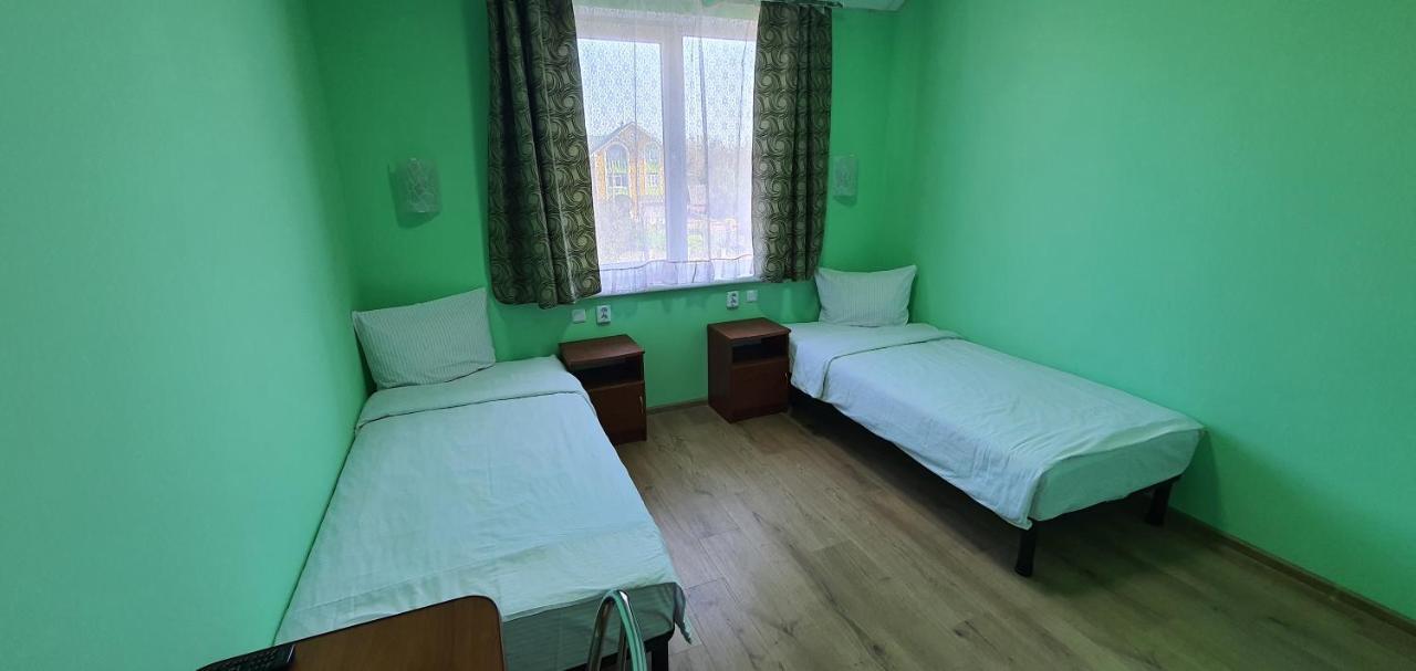 Luxor Inn & Suites Çernivtsi Dış mekan fotoğraf