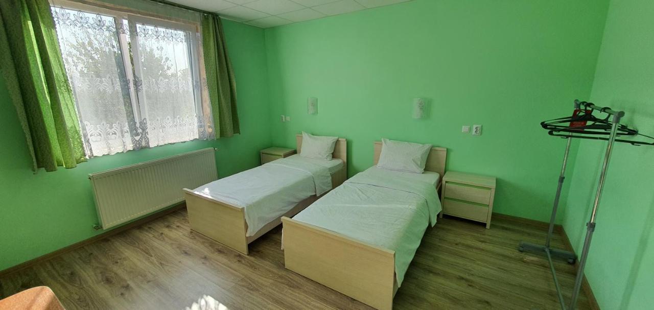 Luxor Inn & Suites Çernivtsi Dış mekan fotoğraf